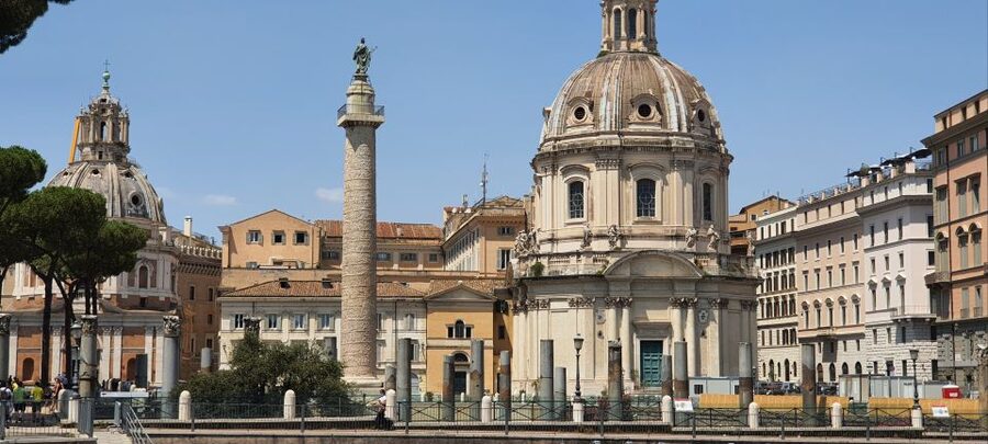 Rome: Colosseum, Circus Maximus, Forum & Ancient Rome Tour - Portico of Octavia, Ponte Fabricius, and Tiber Island