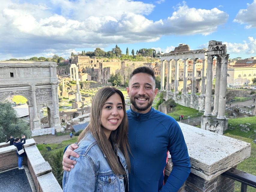Rome: Colosseum, Circus Maximus, Forum & Ancient Rome Tour - Guide quality matters more than usual here