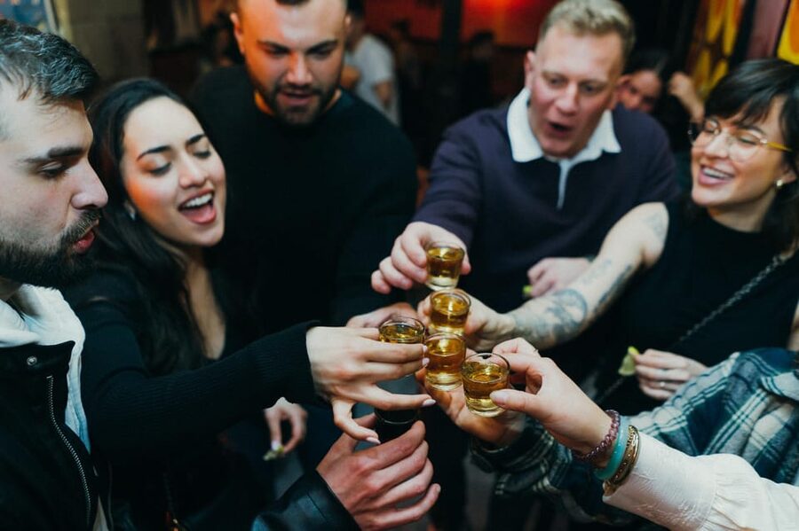 Rome: Forbidden History Walking Tour & Pub Crawl with Drinks - Starting at Piazza della Madonna dei Monti