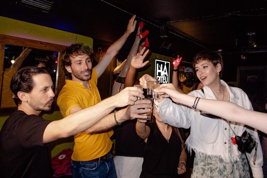 Rome: Forbidden History Walking Tour & Pub Crawl with Drinks - Is $61 good value?