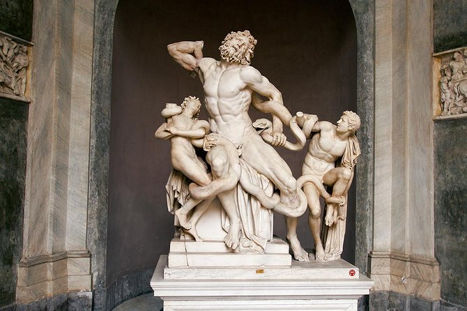 Rome in a Day Tour with Vatican, Colosseum and Historic Center - Entering the Colosseum with a reserved place