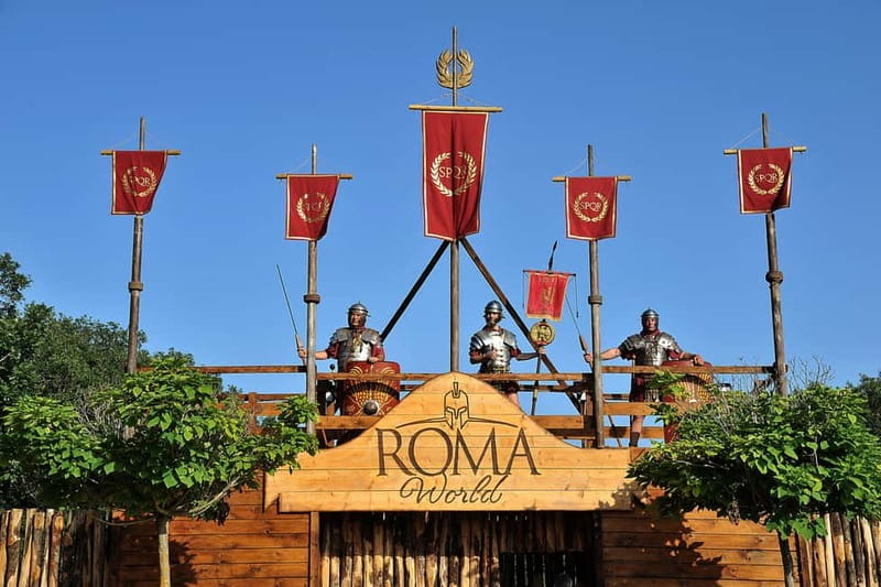 Rome: Roma World, the park to live a day as an Ancient Roman - Entering the Roman camp