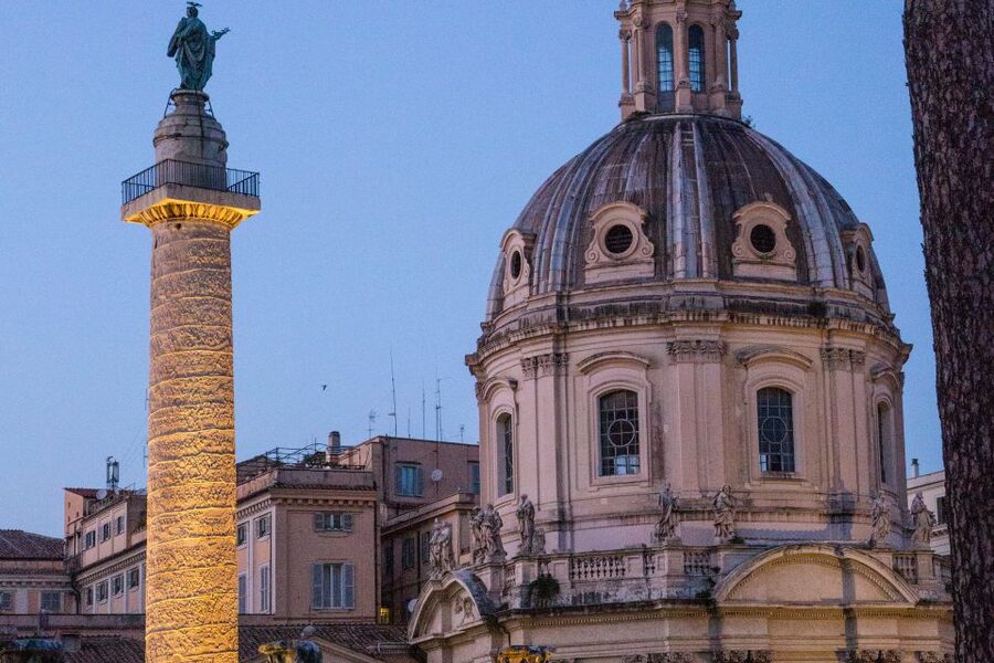 Rome: Rome at Night Evening Historical Walking Tour - Finishing at Piazza Navona