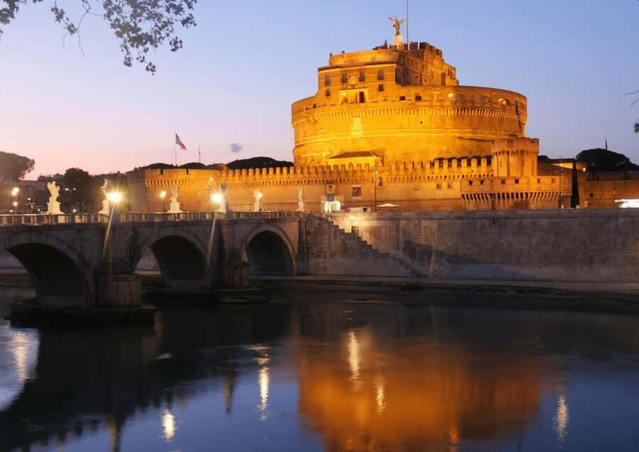 Rome Secrets: Dark History & Tasty Bites Tour - Santa Maria dell’Orazione e Morte