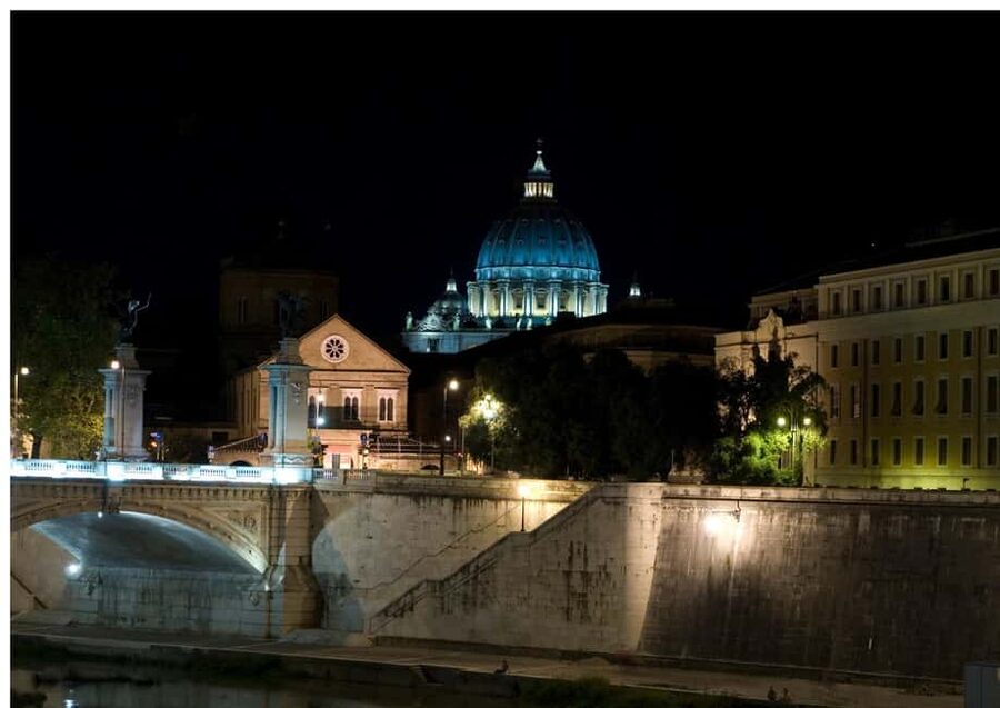 Rome Secrets: Dark History & Tasty Bites Tour - Ponte Sant’Angelo and Mastro Titta