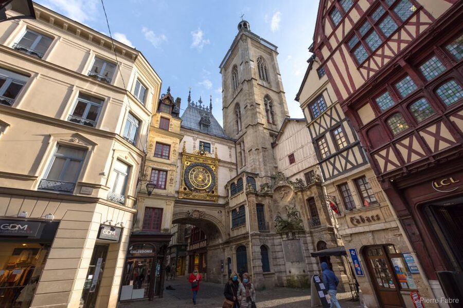 Rouen: Guided Tour of the Historic Center - Saint-Maclou and the Flamboyant Gothic detail