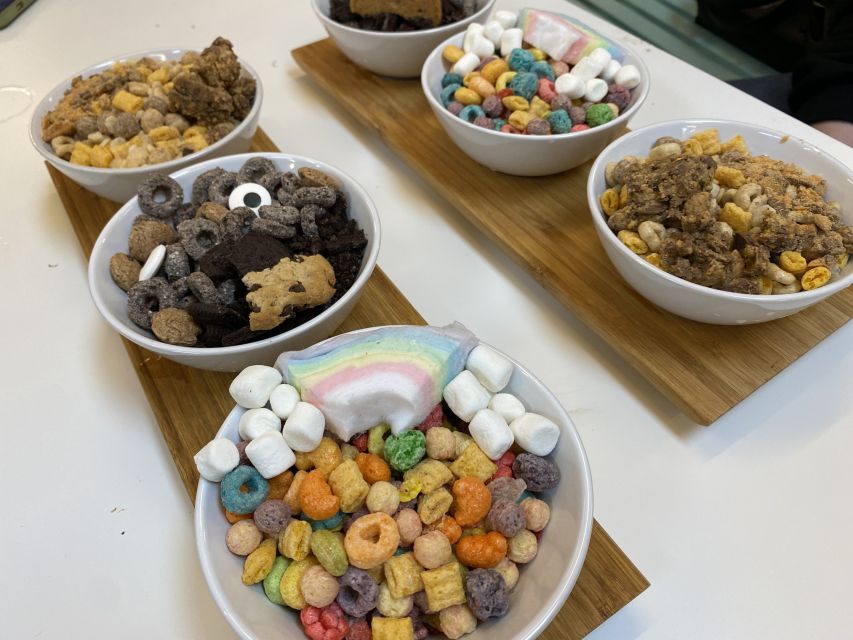Sacramento: Historical Old Town and Food Walking Tour - A 150-minute pace through the district