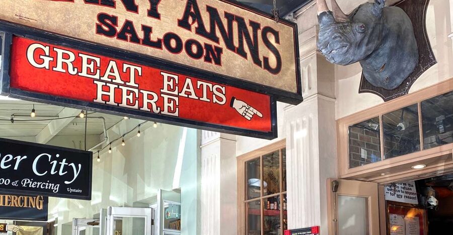 Sacramento: Historical Old Town and Food Walking Tour - What the cobblestones mean for comfort