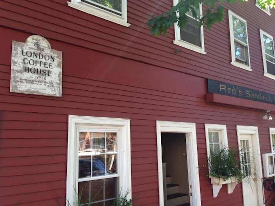 Salem 101 General History Tour - Salem on screen: films and television locations