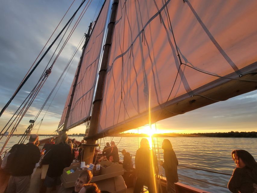 Salem: Historic Schooner Sailing Cruise - Leaving Pickering Wharf in downtown Salem