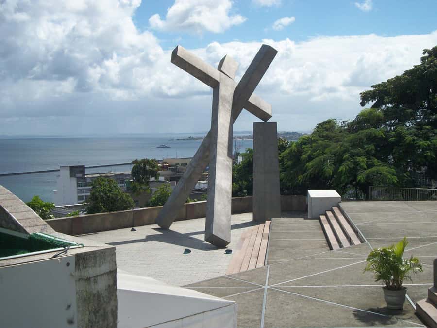 Salvador Historic Walking Tour - Pelourinho - São Francisco Church and Salvador’s religious mix