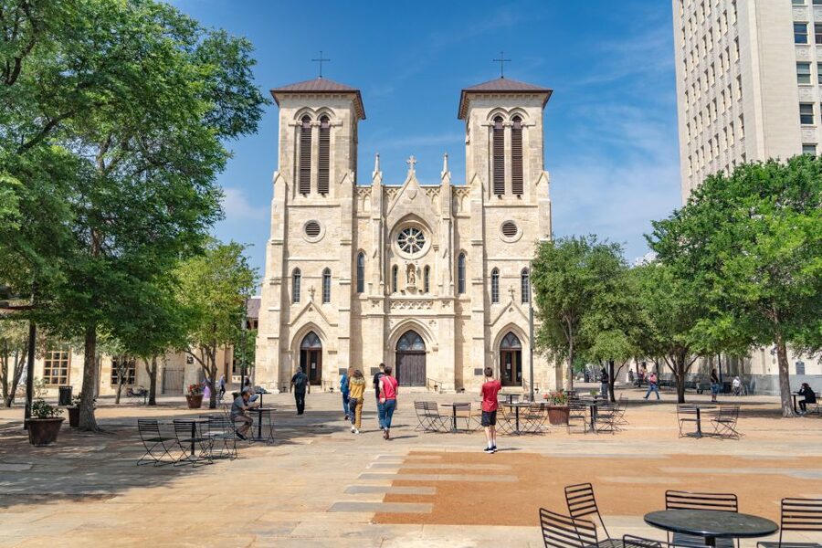 San Antonio: Historic Downtown Food and Culture Walking Tour - Pan dulce and the Mexican influence on San Antonio