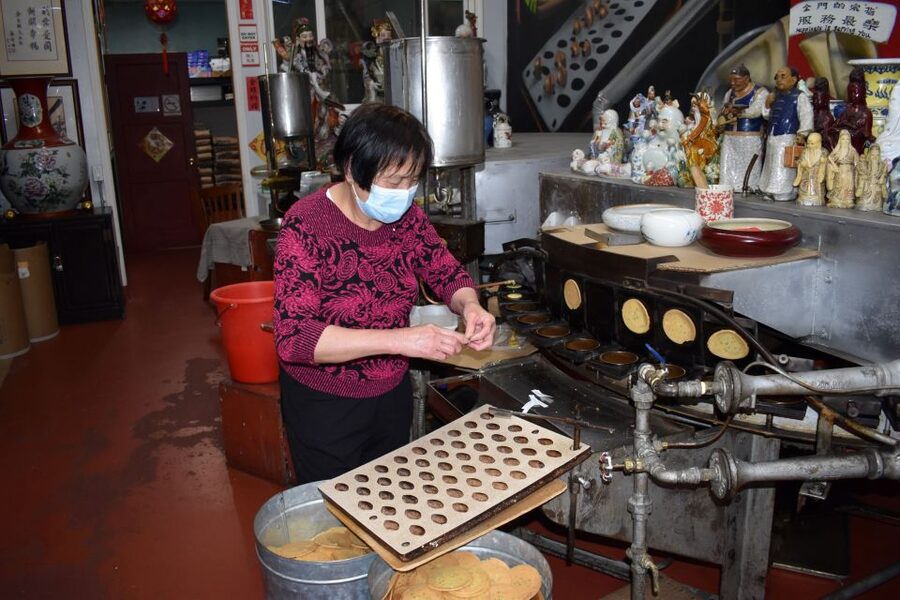 San Francisco: Chinatown Food and History Walking Tour - Delicious Dim Sum and the best-value tasting