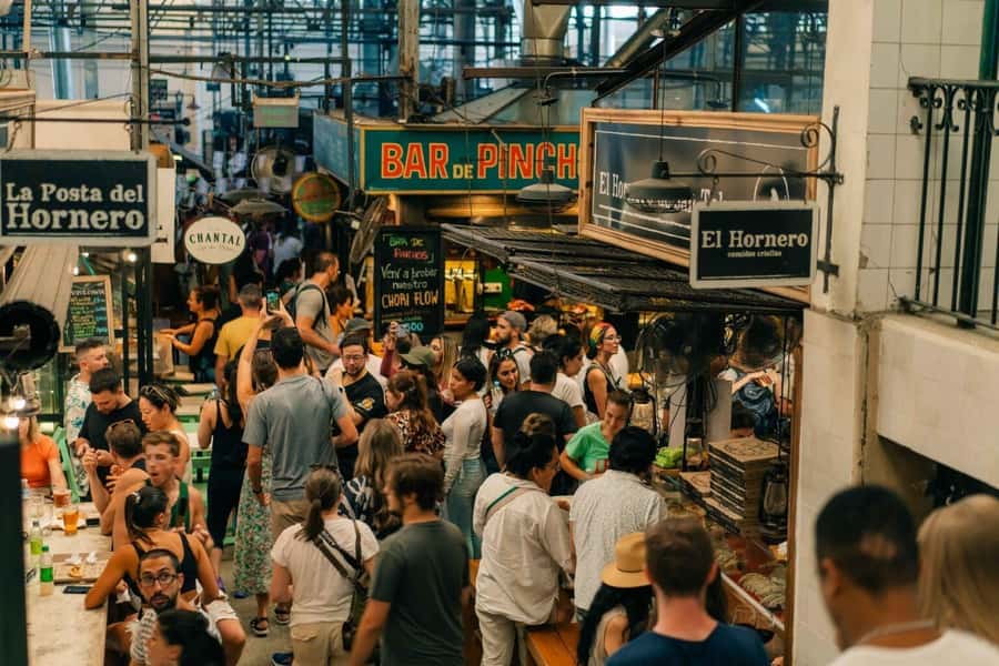 San Telmo: Historical Guided Tour with Street Food & Drinks - Key points to know before booking
