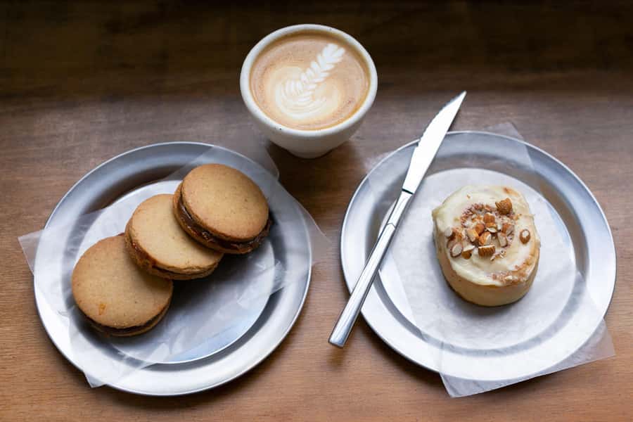 San Telmo: Historical Guided Tour with Street Food & Drinks - Is $69 a fair price?