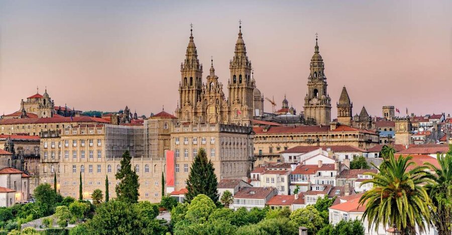 Santiago: Historic Walking Tour and Highlights - Starting at Capela do Pilar and Alameda Park