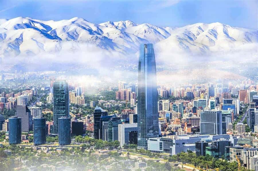 Santiago: Private tour, historic center, high altitude viewpoint, cable car - A fast introduction to Santiago’s historic center