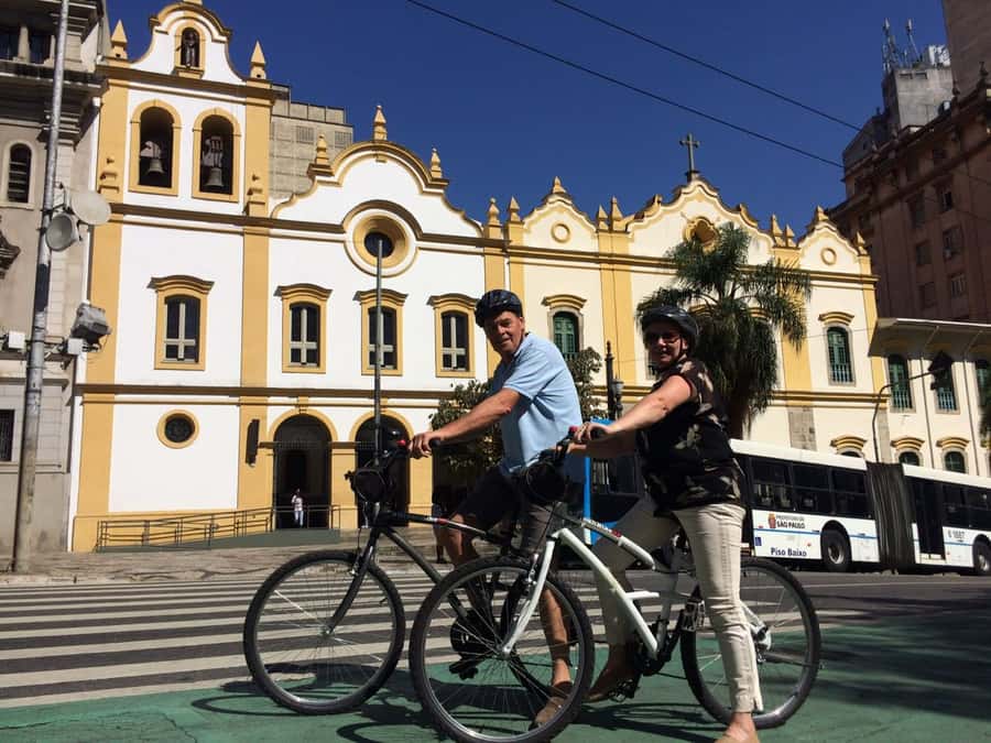 São Paulo: Downtown Historical Bike Tour - What the $85 price gets you