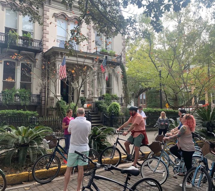 Savannah: Historic District Guided Bike Tour - The Historic Squares: Wright, Washington, Columbia, And City Market