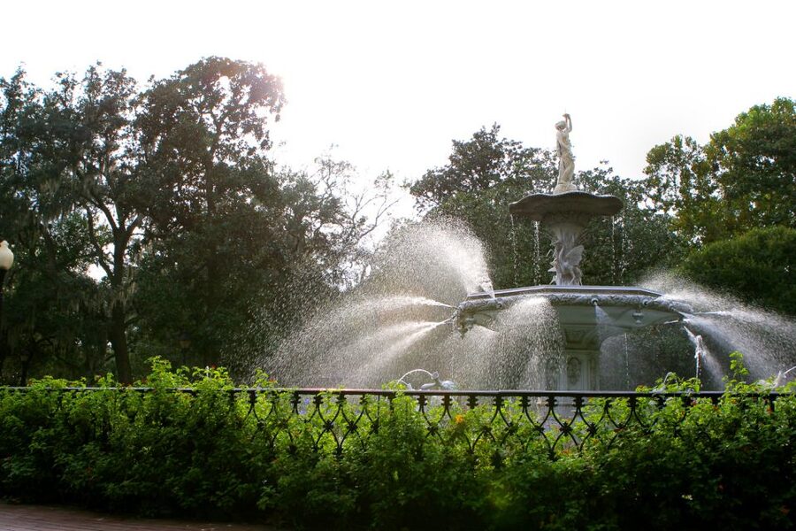 Savannah: History and Culture Walking Tour - Guide quality is the main reason to book