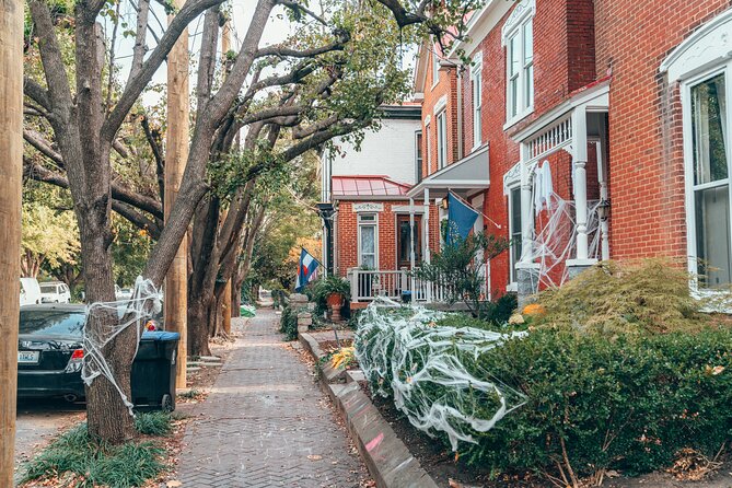 Secrets of Louisville: Food & History Walking Tour in NuLu - Guides who shape the experience