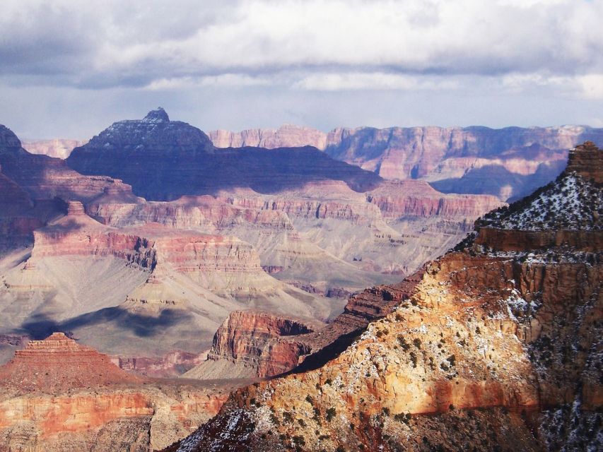 Sedona, AZ: Grand Canyon Guided Tour and Historic Railway - Boarding the Grand Canyon Railway in Williams