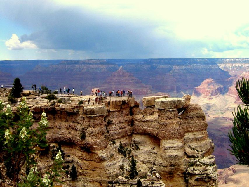 Sedona, AZ: Grand Canyon Guided Tour and Historic Railway - What the guides add to the day