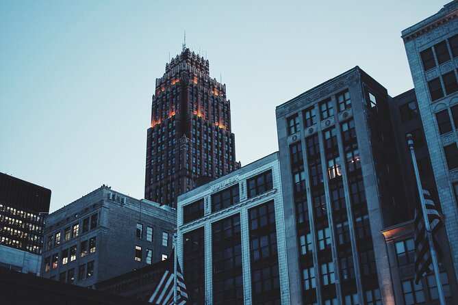 Self Guided Detroit's Spirit and History Solo Walking Tour - Starting near Buddy’s Pizza and the Madison Building