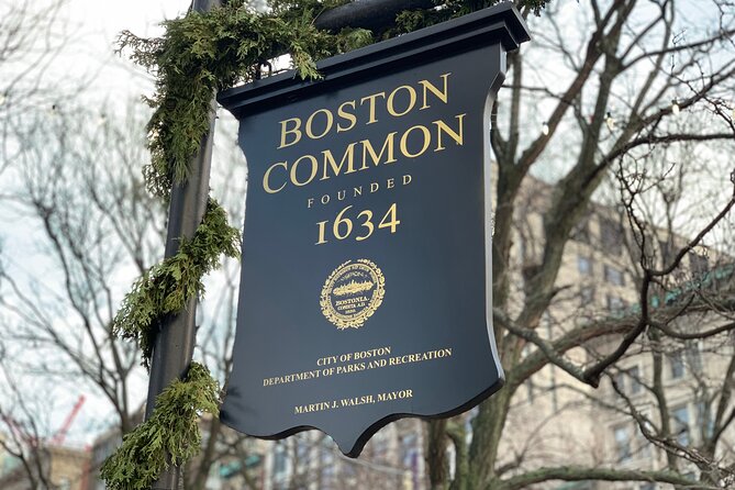 Self Guided "Historic Boston Downtown Freedom Trail" Audio/GPS Walking Tour - The golden dome, powder rooms, steeples, and old hotels