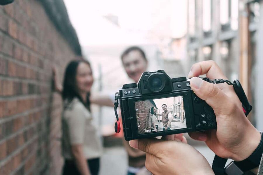 Seoul: Street Photoshoot and Hidden Gem History Walking Tour - Why this Seoul walk is different