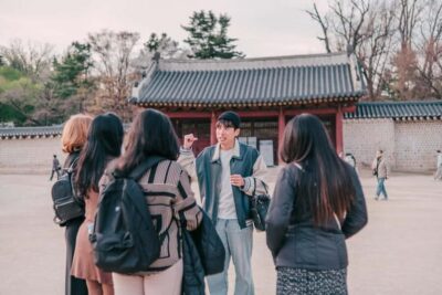 Street Photoshoot and Hidden Gem History Walking Tour