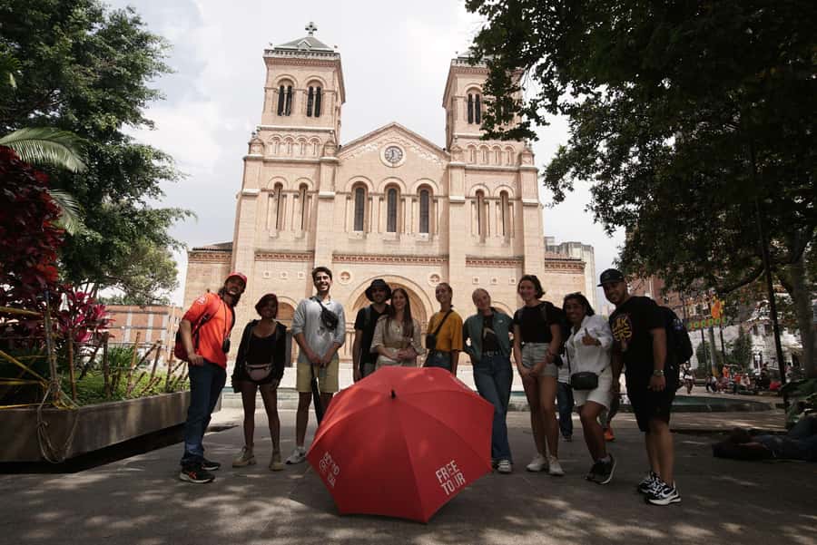 Shared Medellín Downtown Tour with Wireless Audio - Medellín’s 1980s and 1990s without a movie version