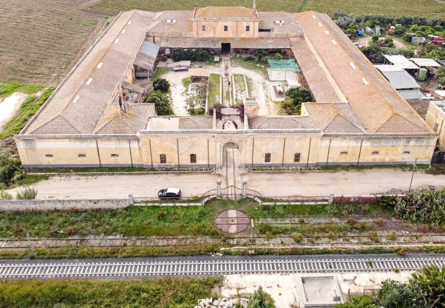 Sicilian cooking class in the historic baglio Florio Adamo - A Sicilian dessert with ricotta