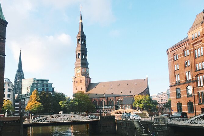Sightseeing Tour - Free Tour - Historic Center-Hamburg On Foot - Deichstrasse and the feel of eighteenth-century Hamburg