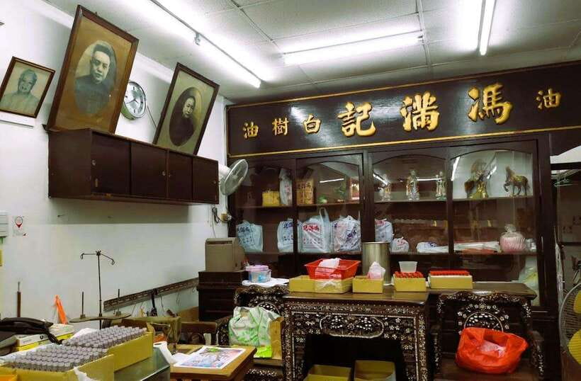 Singapore: Chinatown Historic Walking Tour with Lunch - Smith Street, Maxwell Food Centre, and the changing city