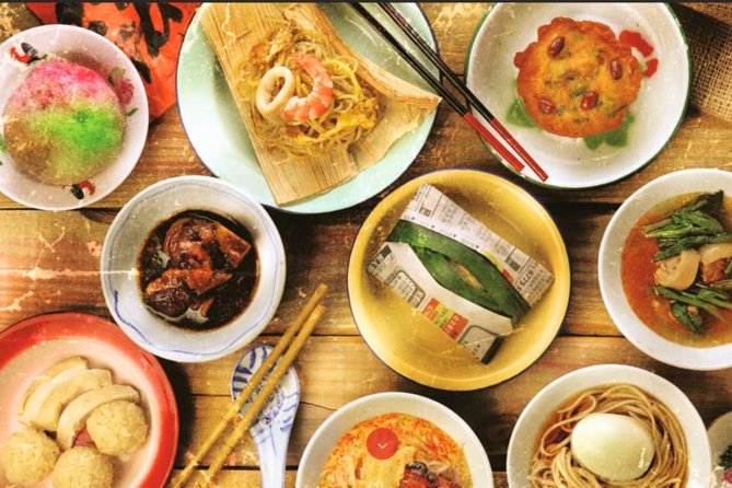Singapore Private Food, Culture and Heritage Tour with 9 tastings - What the food component is really like
