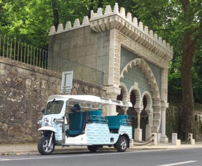 Sintra: Private Sightseeing Tuk Tuk Tour