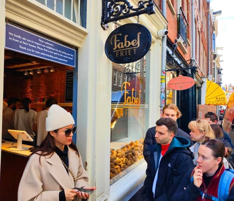 Skipping Lines & Sipping Beers: A History Tour of Amsterdam - Timing, meeting points, and practical planning