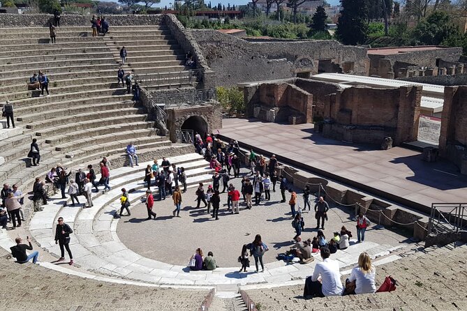 Small-Group Rome to Pompeii & Amalfi: Day of History & Sea - What to bring and how to prepare