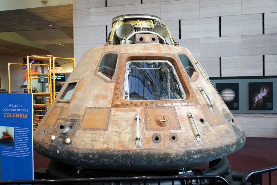 Smithsonian Natural History + Air & Space Museum Tour 8ppl - Price, group size, and practical value