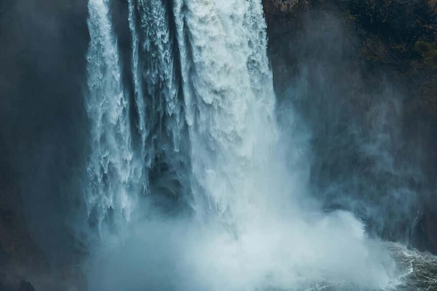 Snoqualmie, Twin Falls & Ancient Forest (Transport Included) - Snoqualmie Falls: the quick visual payoff