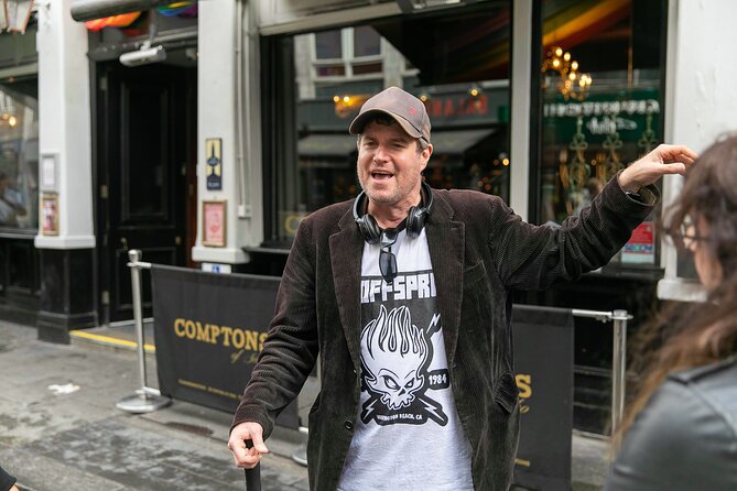 Soho Music & Historic Pubs Tour - The guide matters more than the drink