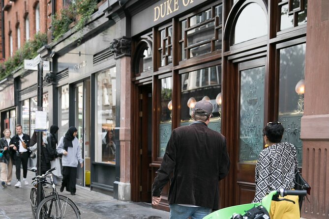 Soho Music & Historic Pubs Tour - Who should book this Soho afternoon?