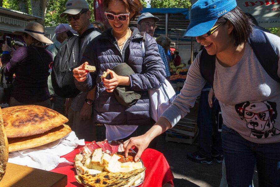 Split: Historical & Gastro Treasures Tour with Green Market - Dessert, Wine, and the Full Food Count