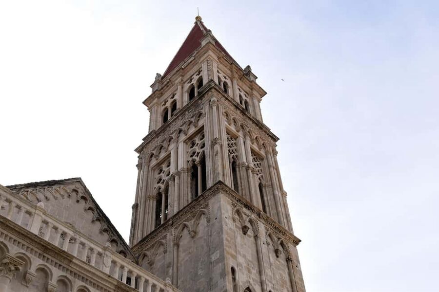 Split: Historical Tour of Salona, Klis Fortress and Trogir - Timing, transport, and the right expectations