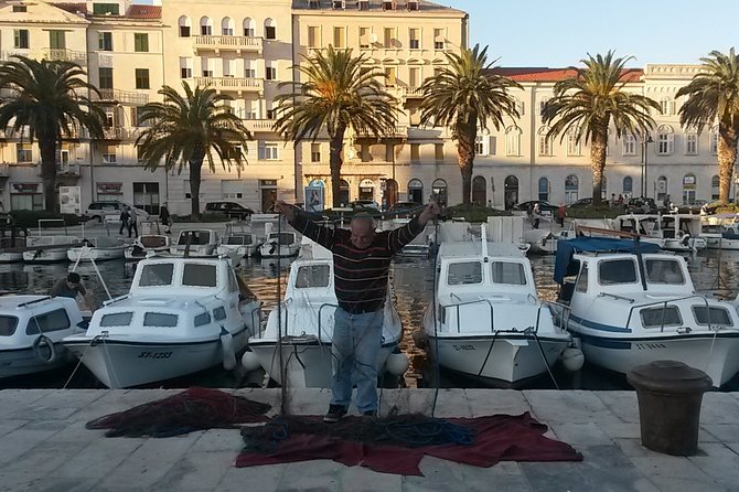 SPLIT-PRIVATE Walking Tour of Diocletian's Palace & Old Town - The 500-year-old clock and the layers of Split