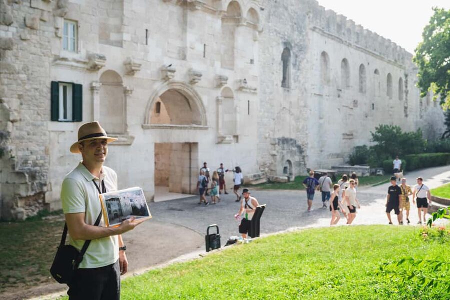 Split: Walking tour of Split with a 'Magister' of History - Why this Split walk is more than a palace stroll