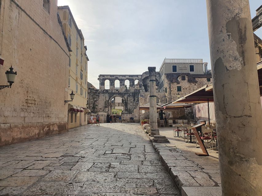 Split: Walking tour of Split with a 'Magister' of History - One hour inside Diocletian’s Palace