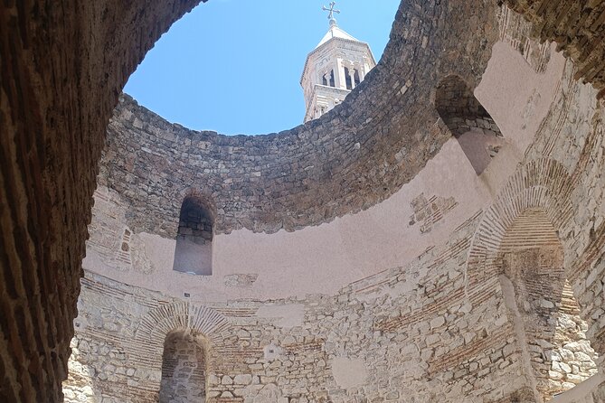 Split Walking Tour with Professor of History - Standing before the Peristyle and Vestibule