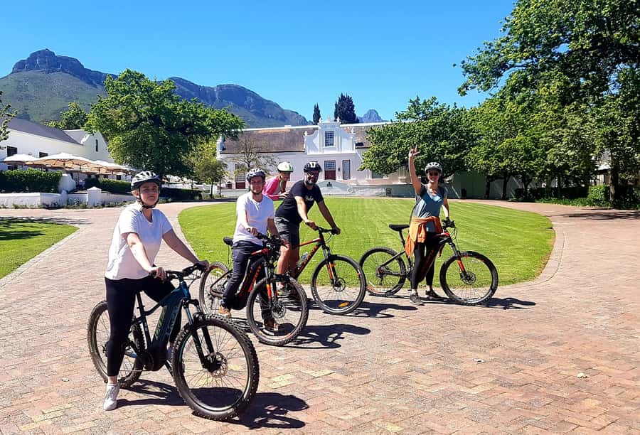 Stellenbosch: Historical Bike Tour & Wine Tasting - The Jonkershoek Valley ride